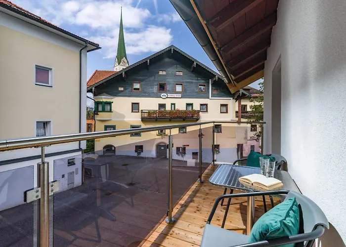 Spitzenstaetter 公寓 *